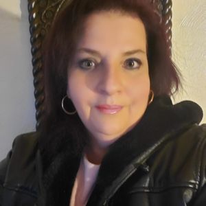 Meet your Posher, Carolyn